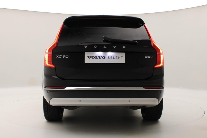 Volvo XC90 B5 AWD INSCRIPTION REZERVACE