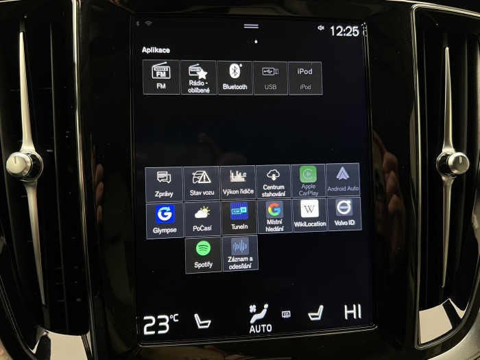 Volvo V60 CC D4 AWD AUT CZ 2.0 d CC CC