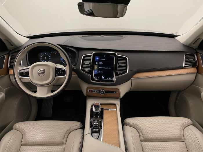 Volvo XC90 B5 AWD INSCRIPTION AUT CZ