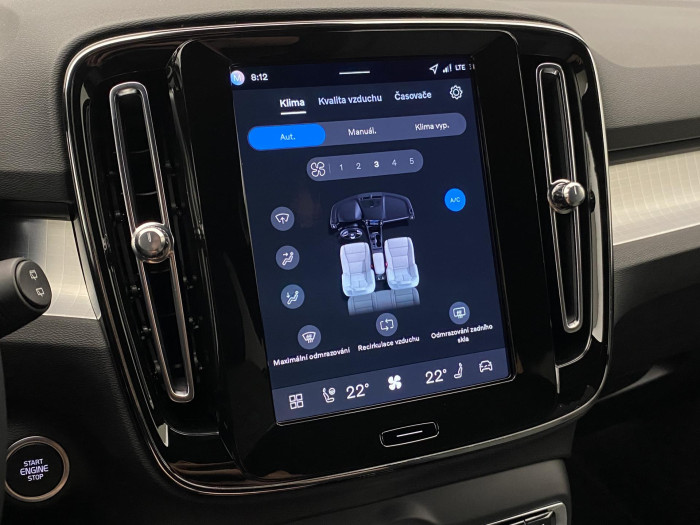 Volvo XC40 B3 AUT DARK PLUS