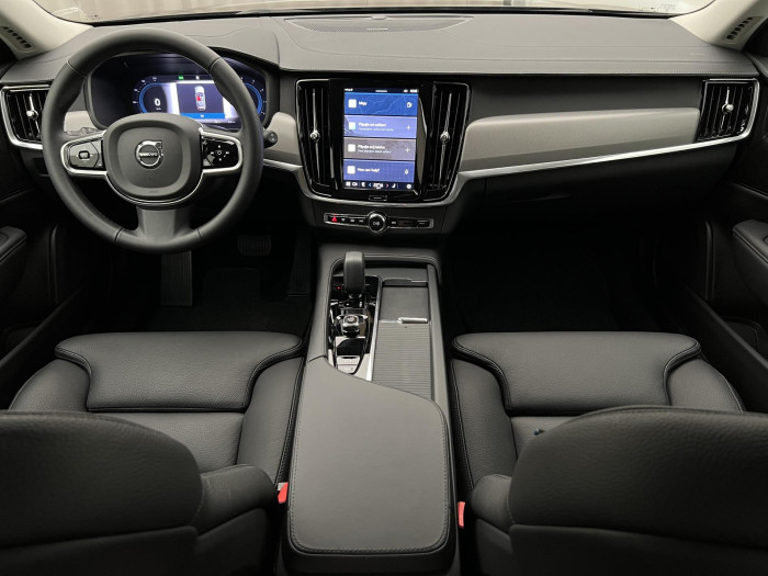 Volvo V90 CC B4 AWD PLUS AUT