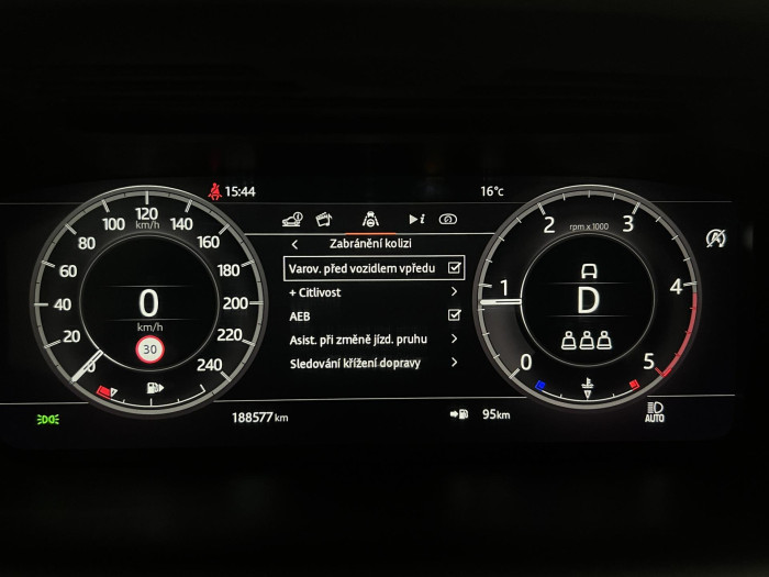 Land Rover Discovery Sport 2.0 TD4 AWD AUT CZ 2.0 TD