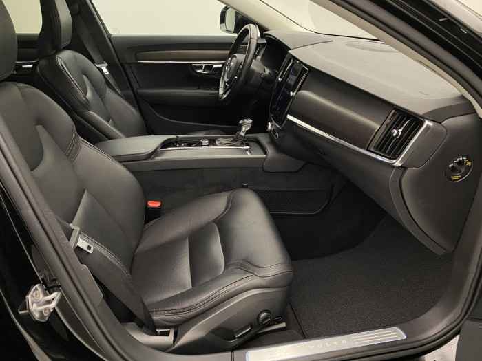 Volvo V90 D4 AWD MOMENTUM AUT 2.0 d Momentum