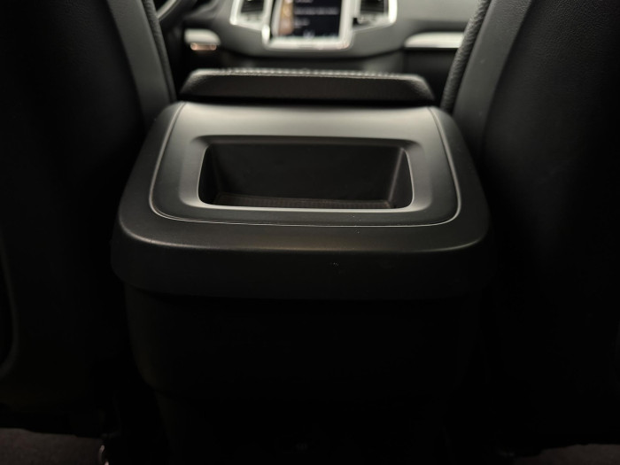 Volvo XC90 B5 AWD MOMENTUM PRO CZ 7M 2.0 Momentum