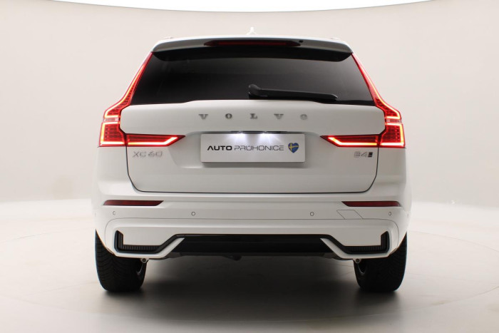 Volvo XC60 B4 AWD AUT DARK PLUS 2.0 Plus