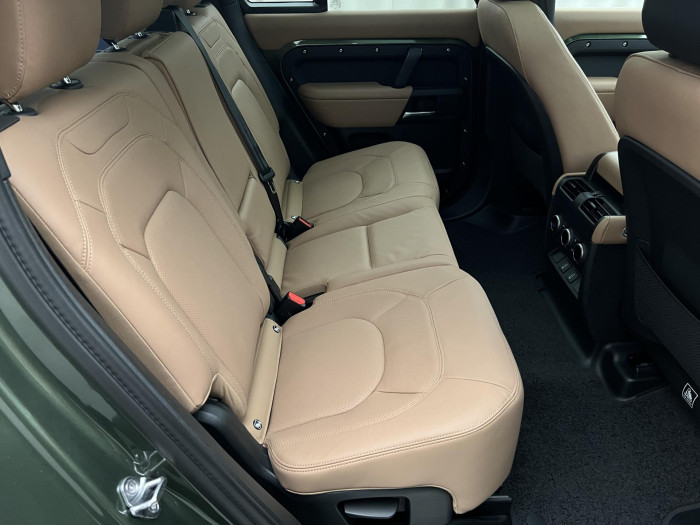 Land Rover Defender 110 D350 X-DYNAMIC HSE AWD Aut 3.0 d Dynamic