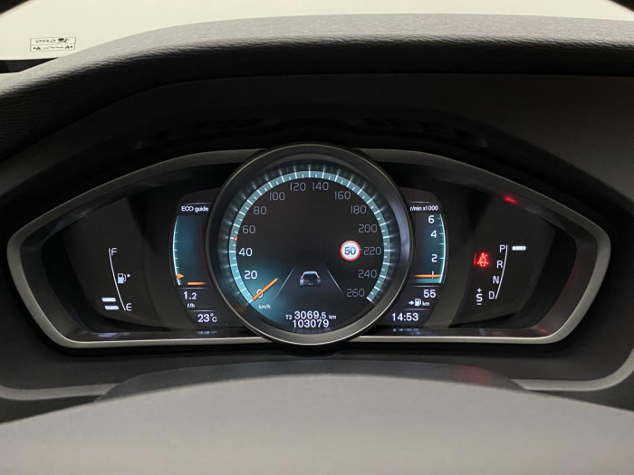 Volvo V40 CC T3 INSCRIPTION REZERVACE 1.5 CC CC