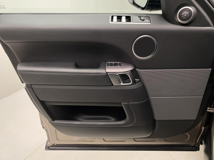 Land Rover Range Rover Sport D300 HSE AWD AUT REZERVACE 3.0 d