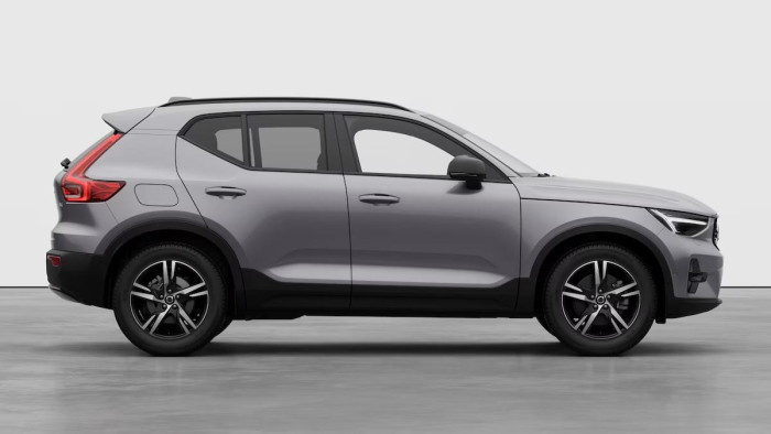Volvo XC40 B4 AUT DARK PLUS