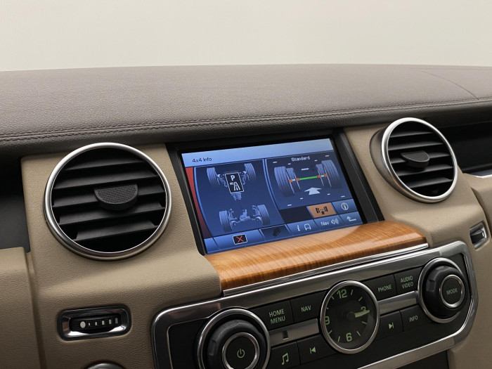 Land Rover Discovery SDV6 HSE AWD AUT CZ