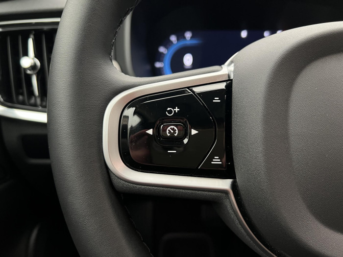 Volvo V90 T6 AWD RECHARGE PLUS BRIGHT