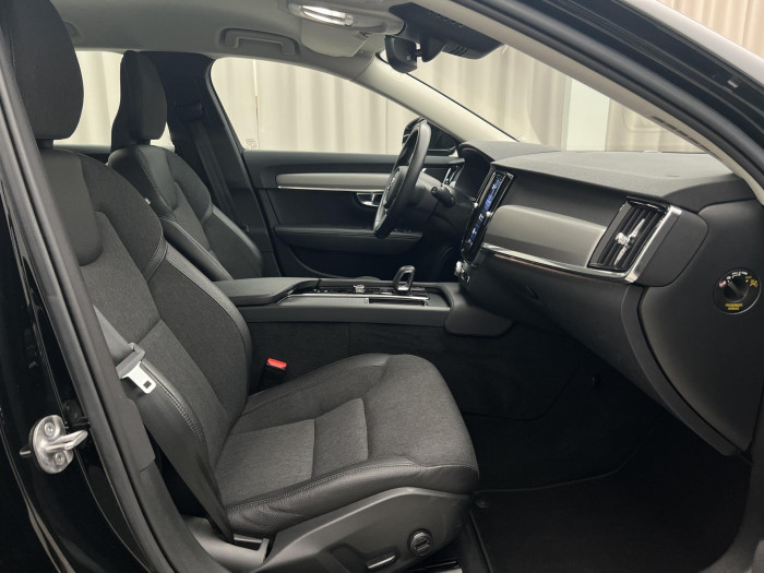 Volvo V90 B4 MOMENTUM AUT 2.0 Momentum