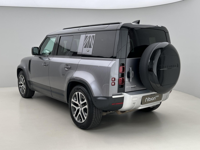 Land Rover Defender P400 HSE AWD AUT CZ