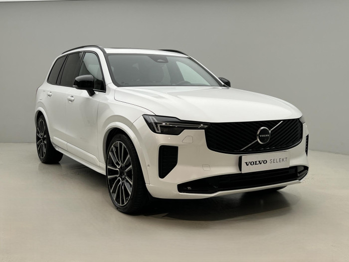 Volvo XC90 T8 AWD RECHARGE ULTRA DARK CZ