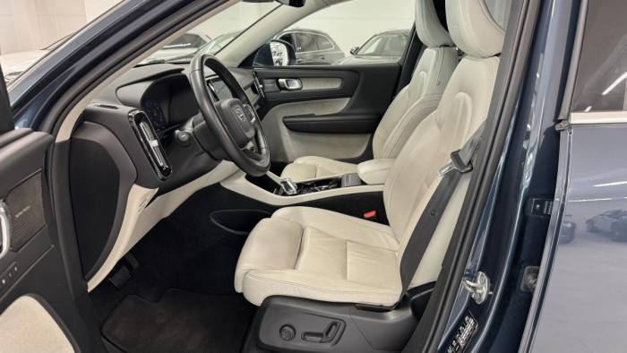 Volvo XC40 T5 AWD INSCRIPTION AUT