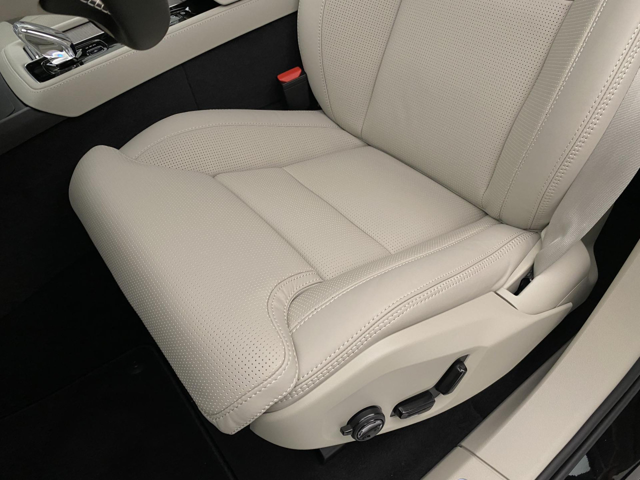 Volvo XC90 T8 AWD RECHARGE BRIGHT PLUS 7m