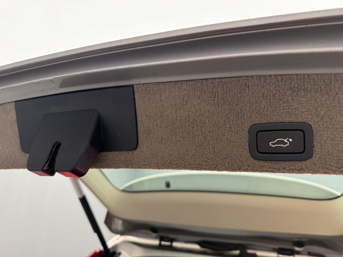 Volvo XC60 D3 AWD SUMMUM AUT CZ 2.4 d Summum