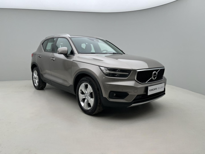 Volvo XC40 T2 MOMENTUM 1.maj. 1.5 Momentum