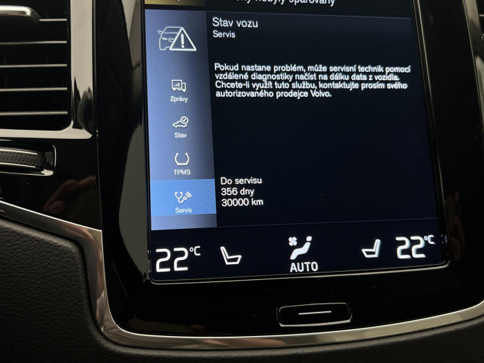 Volvo XC90 B5 AWD INSCRIPTION 7MÍSTNÁ AUT