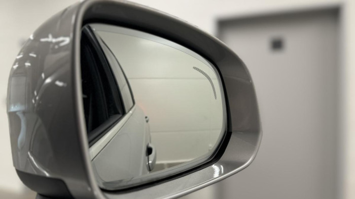 Volvo XC90 B5 AWD ULTIMATE REZERVACE