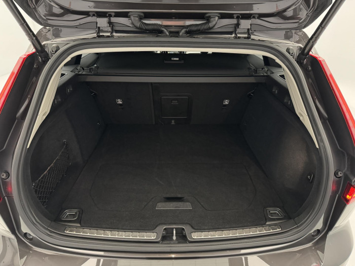 Volvo V60 CC B5 AWD PLUS