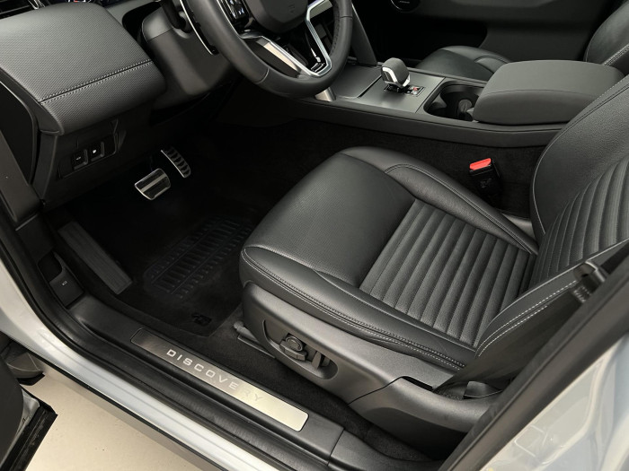 Land Rover Discovery Sport P300e DYNAMIC SE REZERVACE 1.5 Dynamic SE