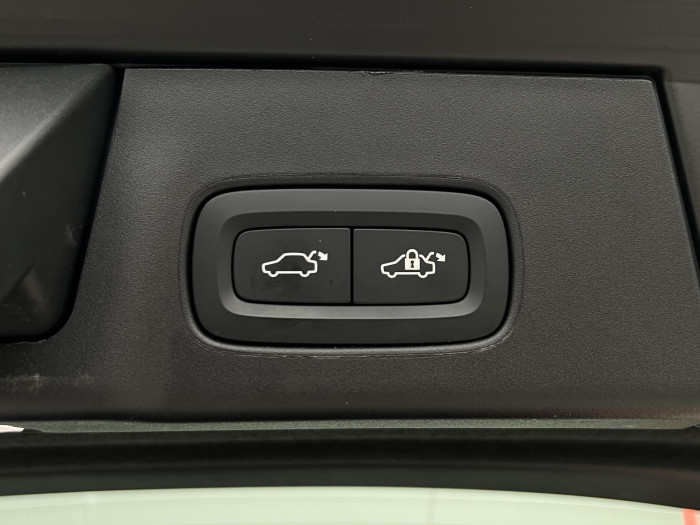 Volvo V90 CC B4 AWD PLUS AUT