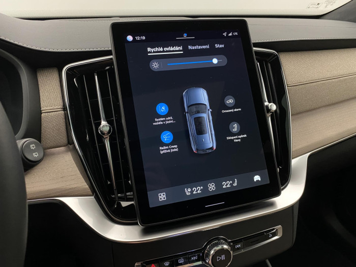Volvo XC90 T8 AWD RECHARGE DARK ULTRA 7