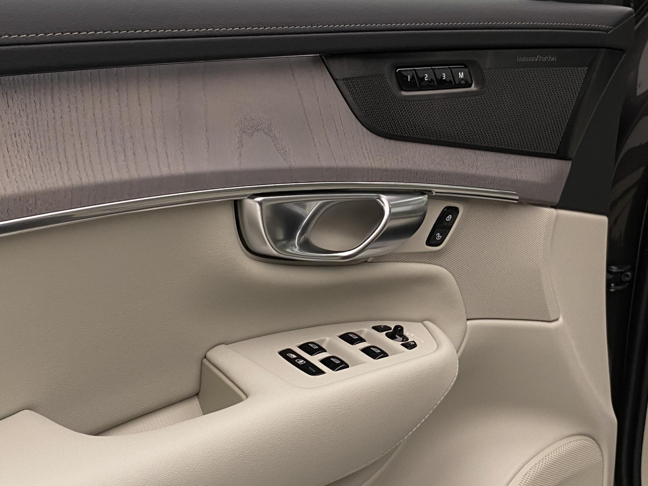 Volvo XC90 T8 AWD RECHARGE BRIGHT PLUS 7m