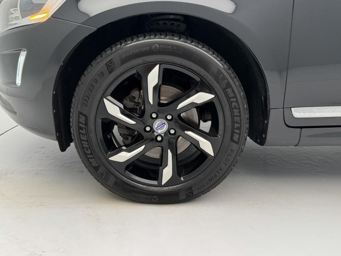 Volvo XC60 D5 AWD SUMMUM AUT 2.4 d Summum
