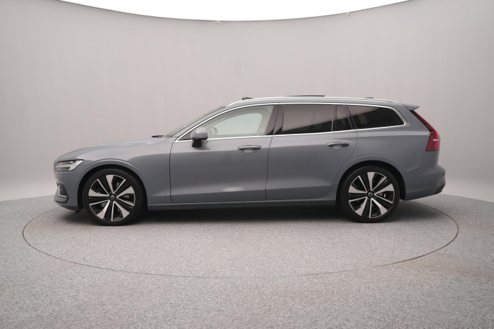Volvo V60 B5 BRIGHT PLUS AUT REZERVACE