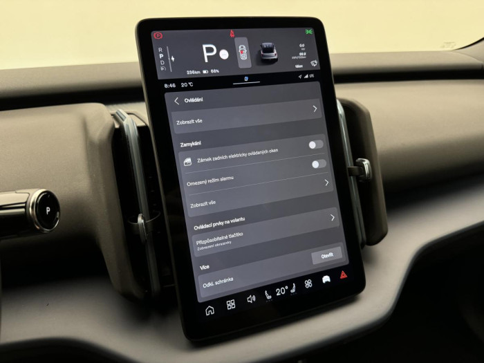 Volvo EX30 PURE ELECTRIC RECHAR. CORE RWD