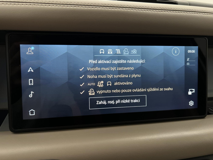 Land Rover Defender P400 HSE AWD AUT CZ