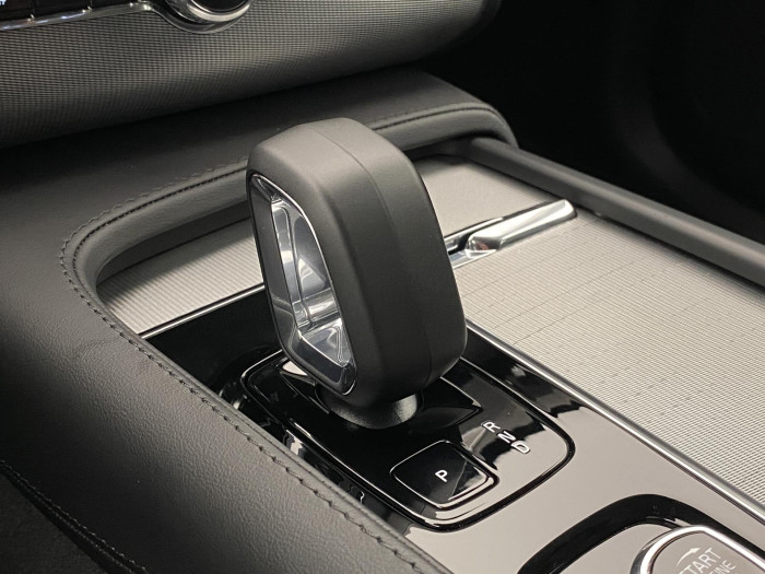 Volvo XC90 B5 AWD CORE AUT CZ 7míst