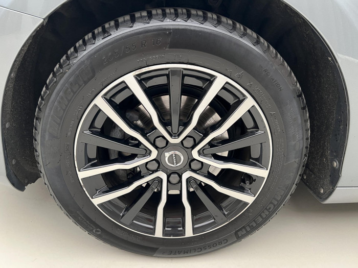 Volvo V40 D2 BLACK EDITION 2.0 d Edition