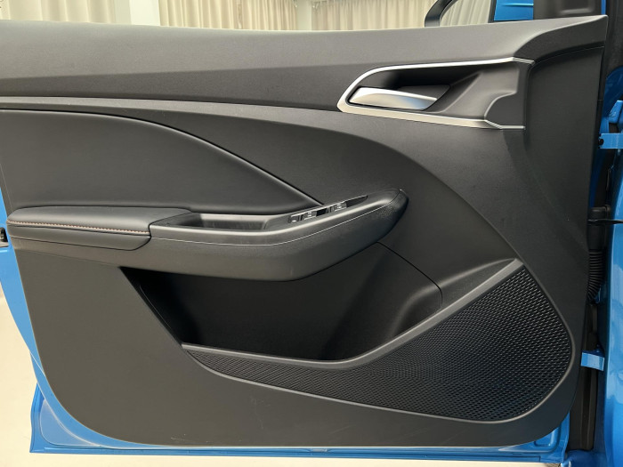 MG MG3 EXCLUSIVE HYBRID+ AUT CZ 1.maj 1.5 Exclusive