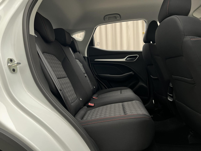 MG ZS 1.5 ESSENTIAL PLUS CZ 1.maj.