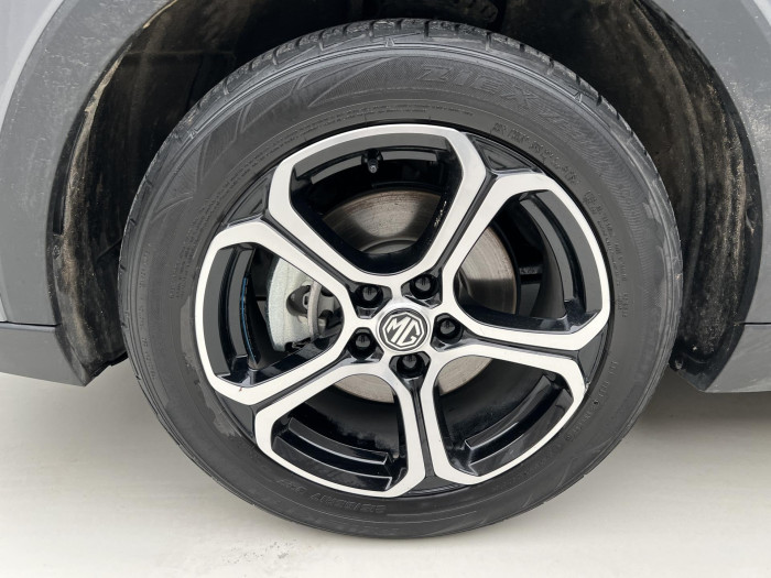 MG ZS 1.5 EMOTION HYBRID+ AUT CZ