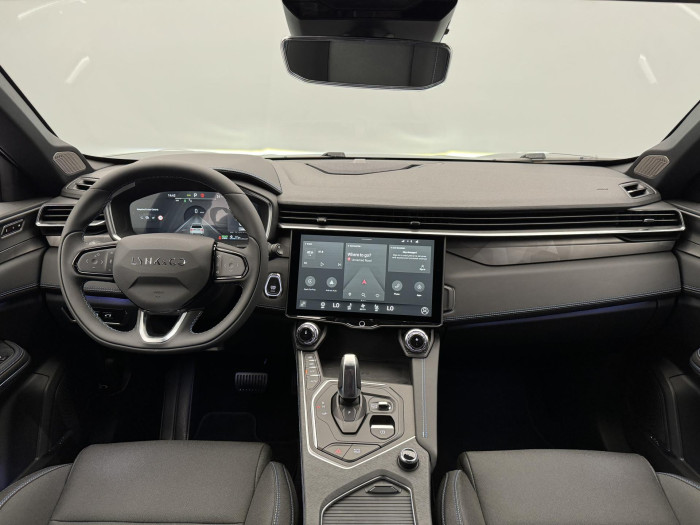 Lynk & Co 01 PHEV DCT AUT 1.maj