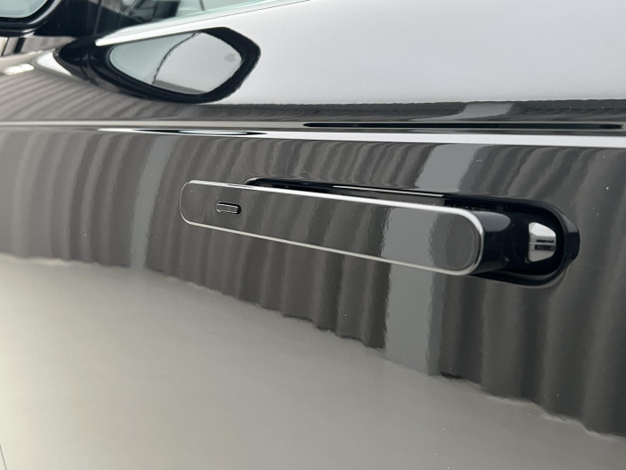 Land Rover Range Rover P550e AUTOBIOGRAPHY Aut SWB