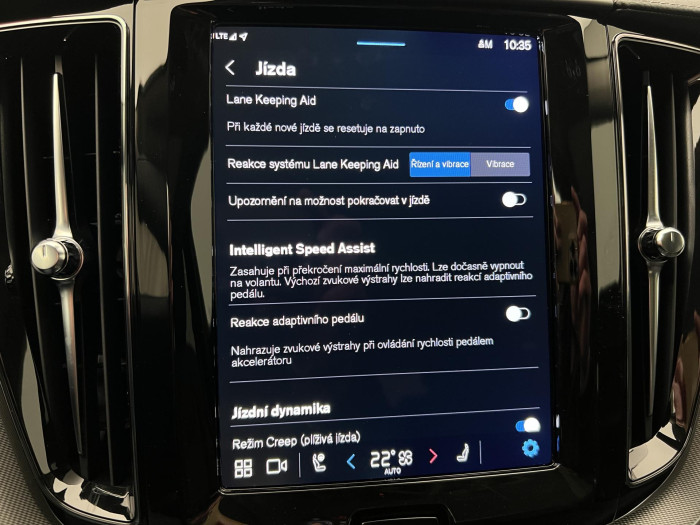 Volvo XC60 T6 AWD RECHARGE ULTRA BRIGHT