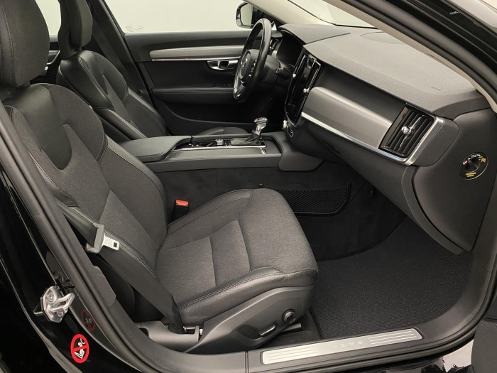 Volvo V90 D3 MOMENTUM AUT 2.0 d Momentum