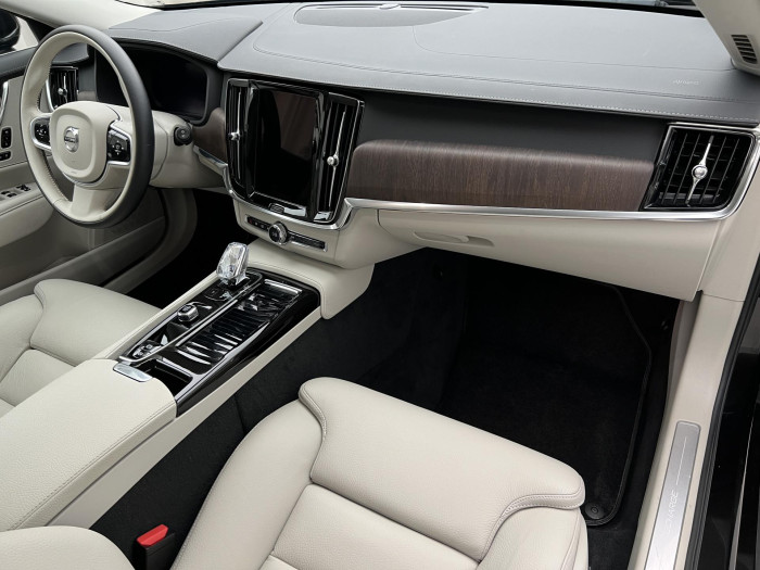 Volvo V90 T6 AWD RECHARGE INSCRIPTION