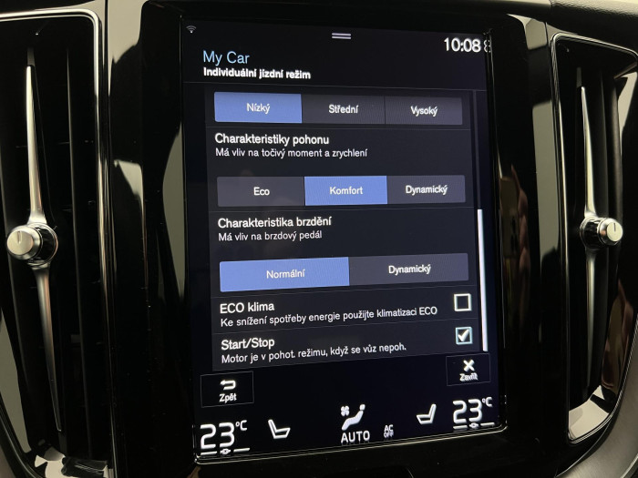 Volvo XC60 T5 AWD MOMENTUM PRO AUT CZ 2.0 Momentum