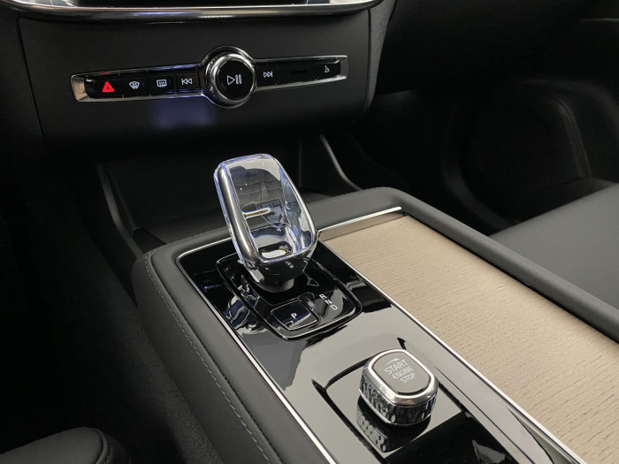 Volvo XC90 B5 AWD AUT DARK PLUS 7míst