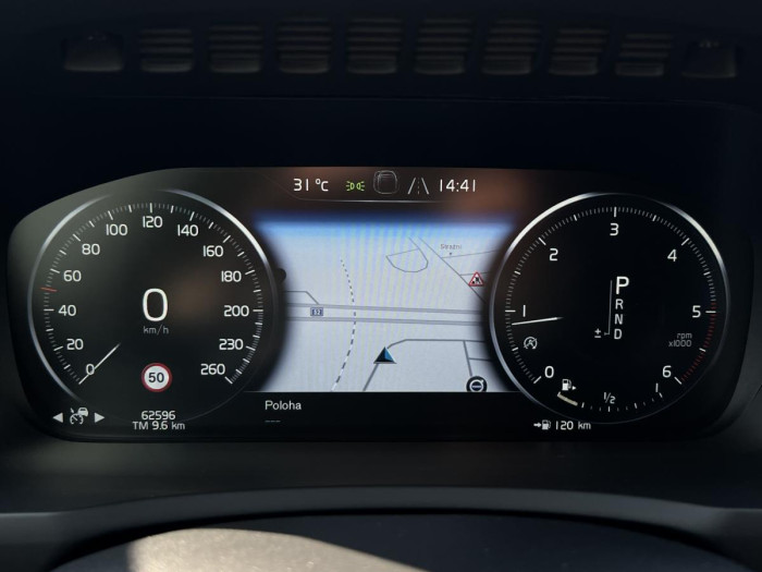 Volvo XC90 D5 AWD INSCRIPTION 7MÍSTNÁ Aut 2.0 d