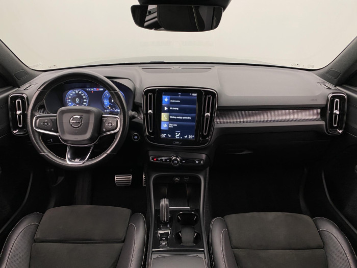Volvo XC40 D4 AWD R-DESIGN AUT CZ 2.0 d