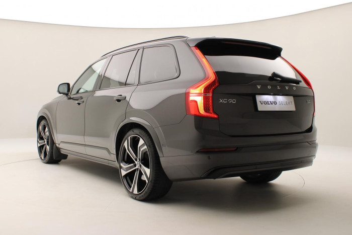 Volvo XC90 B5 AWD ULTIMATE DARK AUT 1.maj