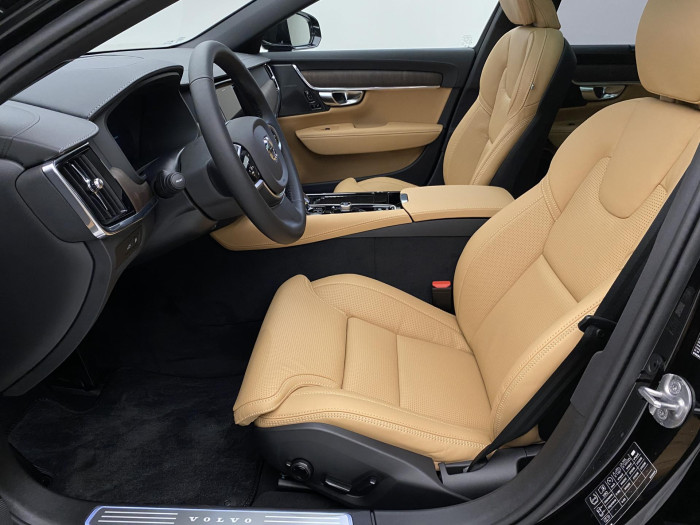 Volvo V90 T8 AWD Plug-in BRIGHT ULTRA