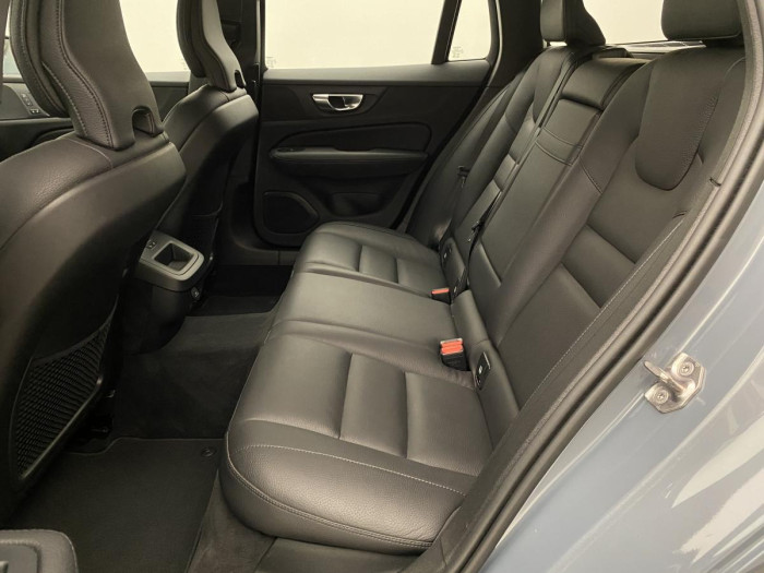 Volvo V60 CC B4 AWD ADVANCED REZERVACE 2.0 CC CC